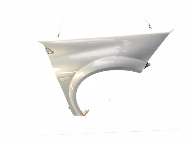 Błotnik przedni prawy 7701477187 RENAULT