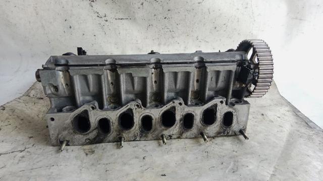 Głowica cylindrów 7701478571 RENAULT