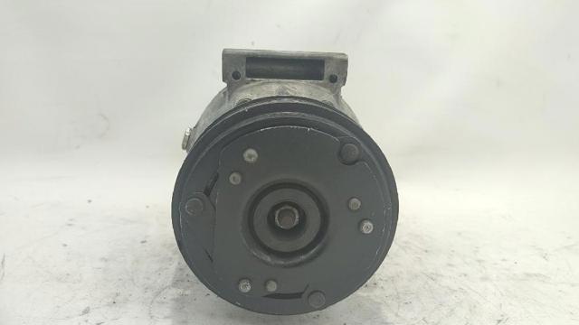 Sprężarka klimatyzacji 7701499860 RENAULT