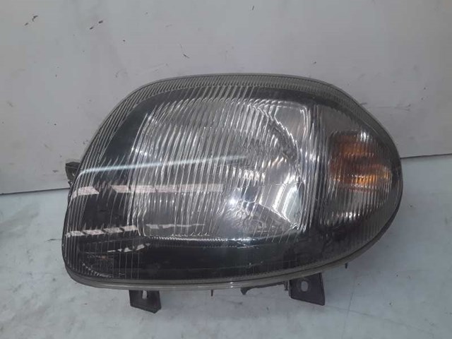 Reflektor lewy 7701697617 RENAULT