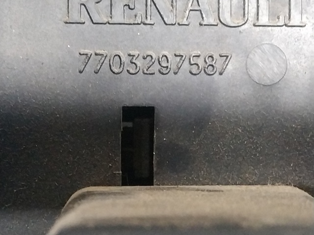 Skrzynka bezpieczników Renault Master 2 JD, ND