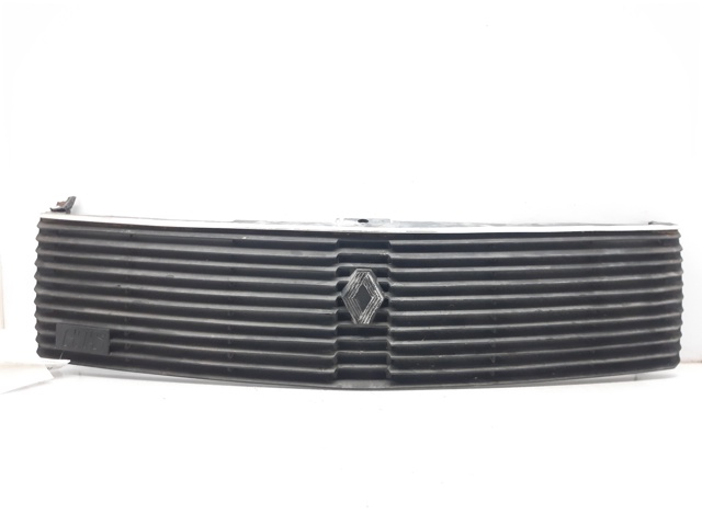 Atrapa grill Renault 9