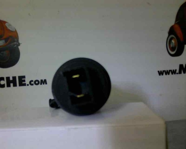 Pompka spryskiwacza szyby przedniej Renault Trafic 1 TXX