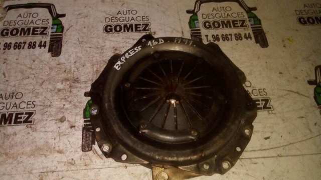 Zestaw sprzęgła (3 części) 7711130001 RENAULT