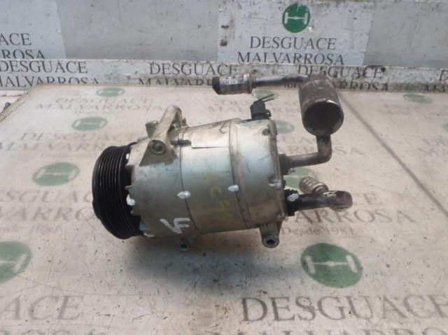 7711135104 Renault (RVI)