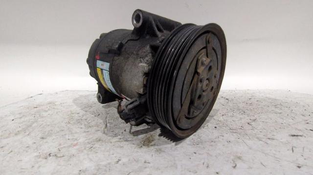 7711135105 Renault (RVI)