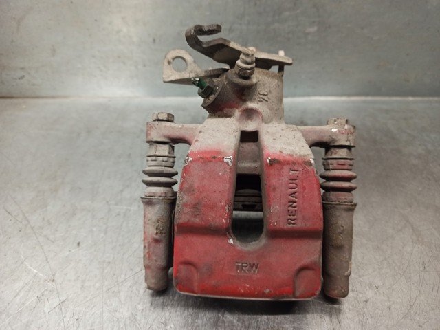 7711135736 Renault (RVI)
