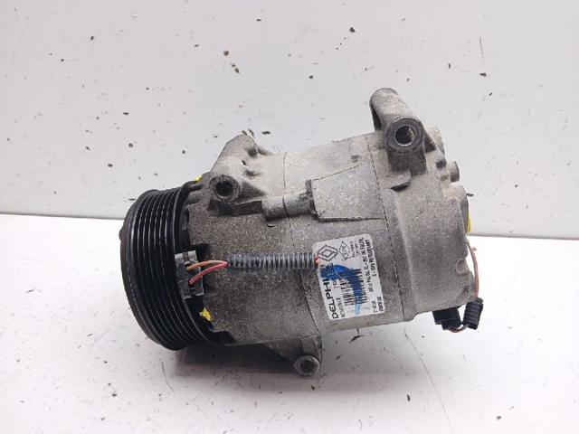Sprężarka klimatyzacji 7711368189 RENAULT