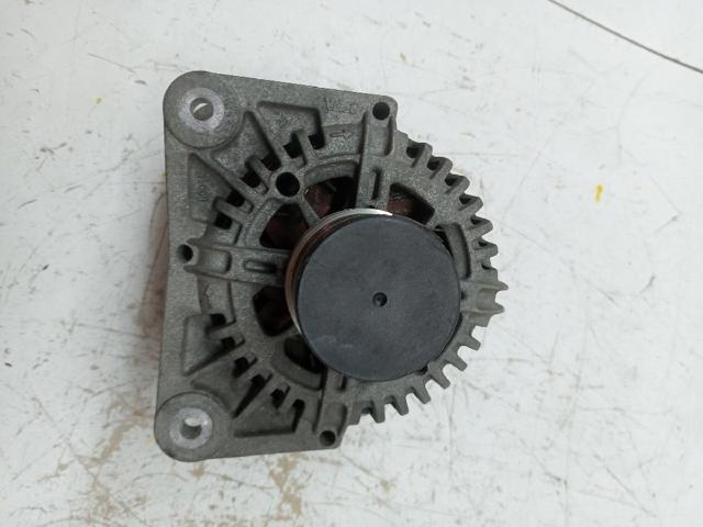 7711368381 Renault (RVI)