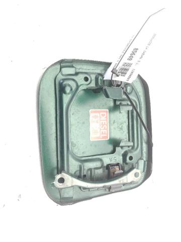 Klapka wlewu paliwa Toyota RAV4 2 XA2