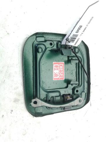 Klapka wlewu paliwa Toyota RAV4 2 XA2