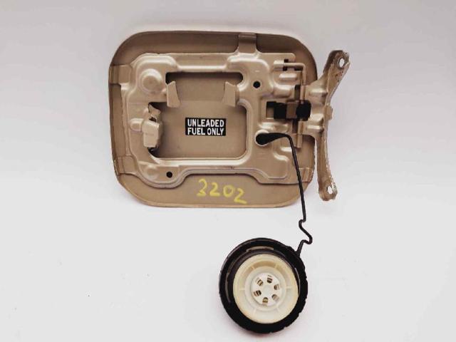 Klapka wlewu paliwa Lexus RX U3