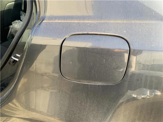 Klapka wlewu paliwa Lexus IS E2