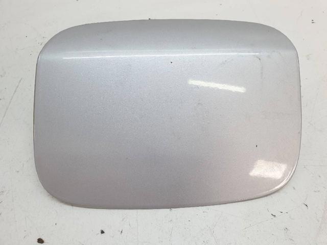 Klapka wlewu paliwa Lexus IS E2