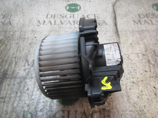 Silniczek wentylatora nagrzewnicy Lancia Delta