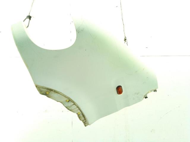 Błotnik przedni lewy 7750350504 RENAULT