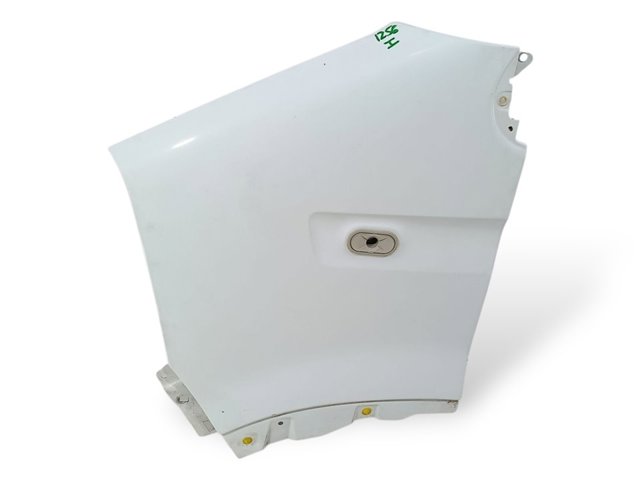 Błotnik przedni lewy 7750350504 RENAULT