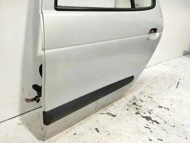 Drzwi tylne lewe 7751471875 RENAULT