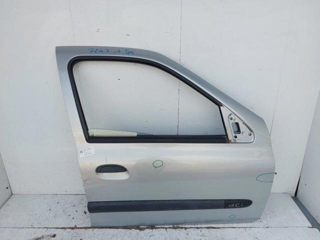 Drzwi przednie prawe 7751472476 RENAULT
