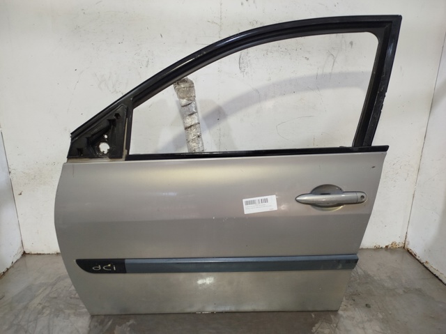 Drzwi przednie lewe 7751473728 RENAULT