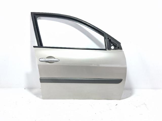 Drzwi przednie prawe 7751473729 RENAULT