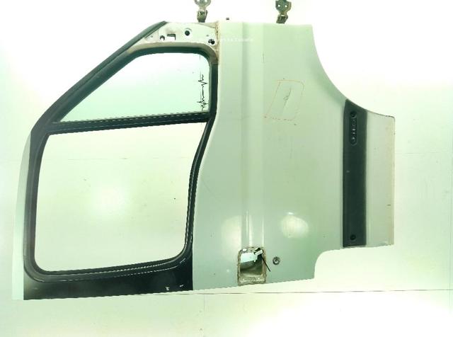 Drzwi przednie prawe 7751474637 RENAULT