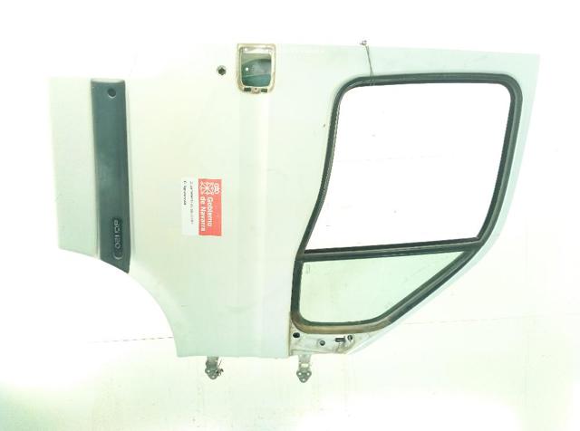 Drzwi przednie prawe 7751474637 RENAULT