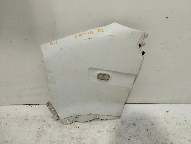 Błotnik przedni lewy 7751475533 RENAULT