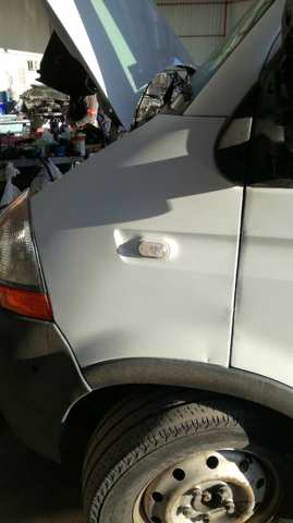 Błotnik przedni lewy 7751475533 RENAULT