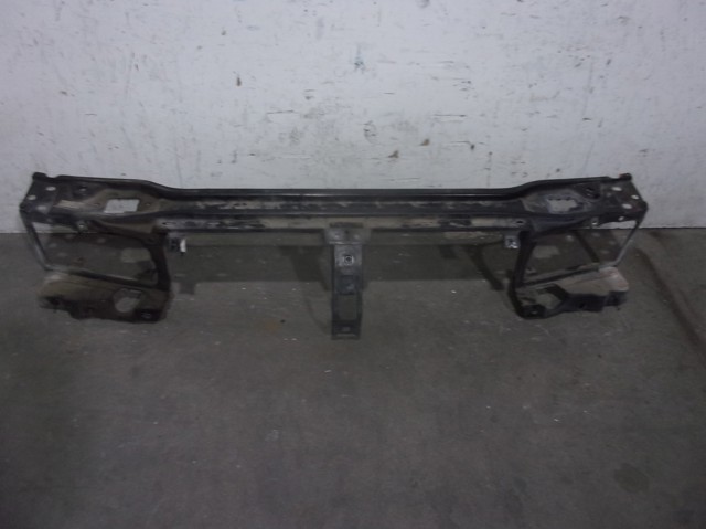 Osłona chłodnicy kompletna (panel mocowania reflektorów) do Renault Laguna B56, 556