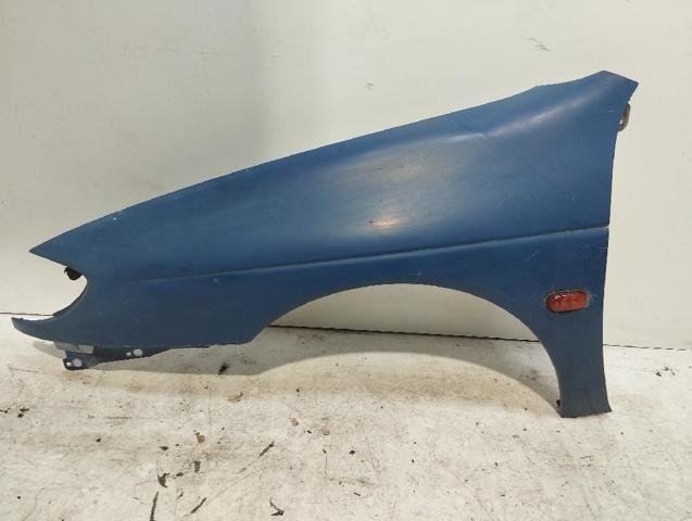 Błotnik przedni lewy Renault Megane 1 LA0, LA1