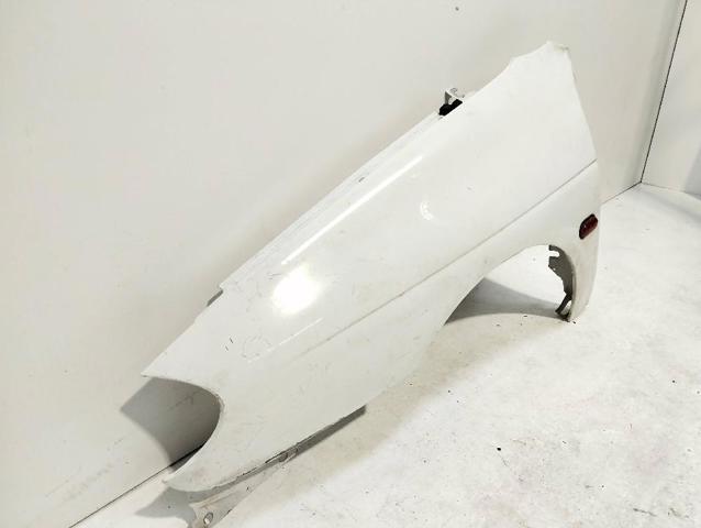 Błotnik przedni lewy Renault Megane 1 LA0, LA1