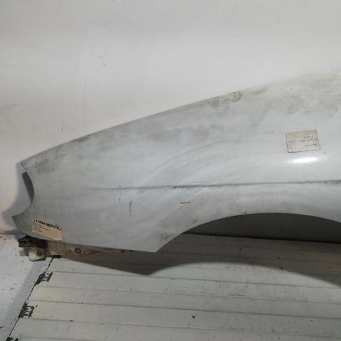 Błotnik przedni lewy Renault Megane 1 LA0, LA1