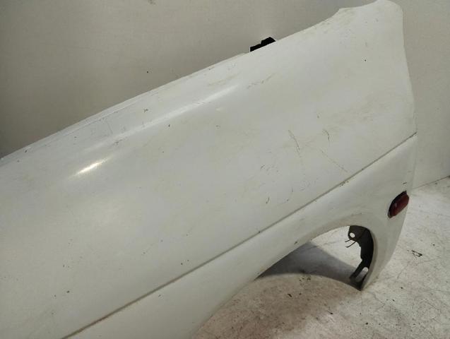 Błotnik przedni lewy Renault Megane 1 LA0, LA1