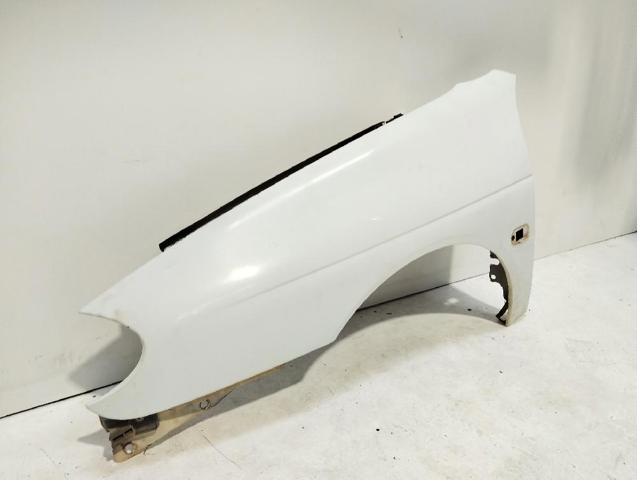 Błotnik przedni lewy Renault Megane 1 LA0, LA1