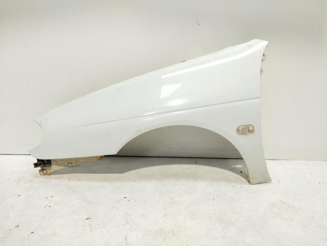 Błotnik przedni lewy Renault Megane 1 LA0, LA1