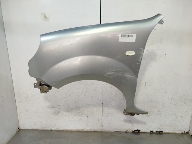 Błotnik przedni lewy 7751718631 RENAULT