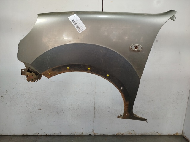 Błotnik przedni lewy 7751718631 RENAULT