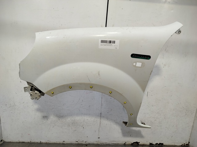 Błotnik przedni lewy 7751718631 RENAULT