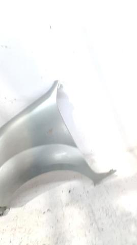 Błotnik przedni lewy 7751718631 RENAULT