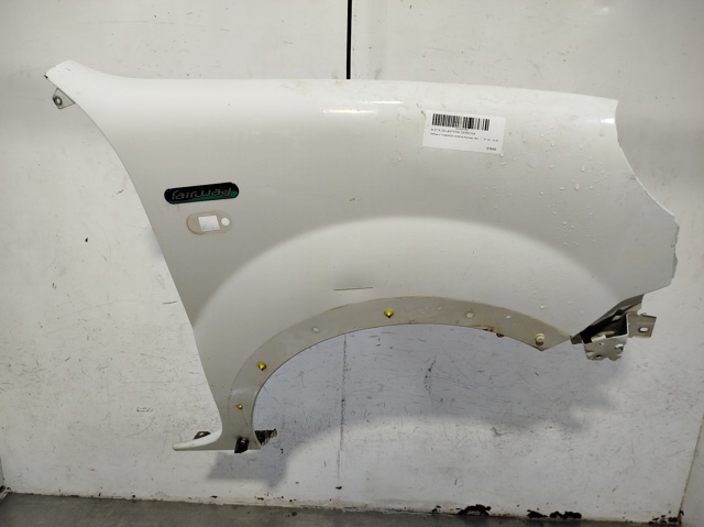 Błotnik przedni prawy 7751718632 RENAULT