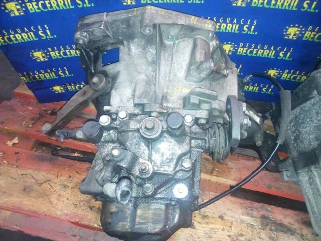 Mechaniczna skrzynia biegów w komplecie do Fiat Punto 176