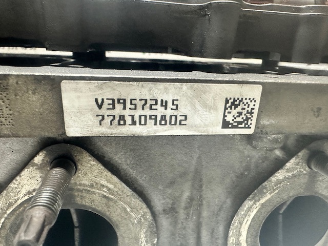 Głowica cylindrów BMW X3 E83