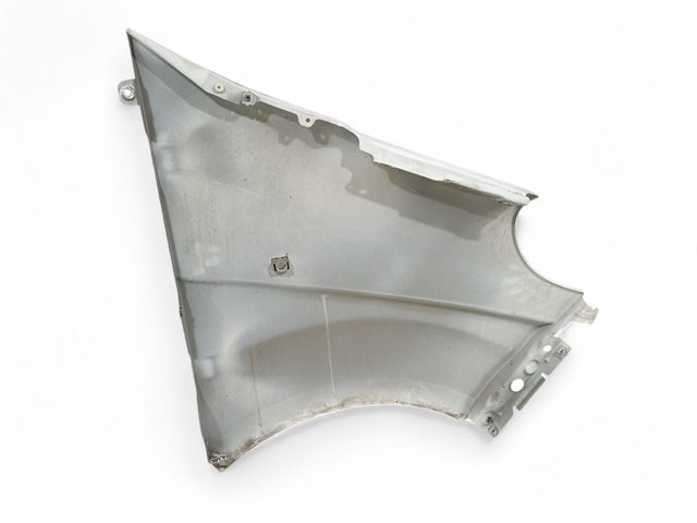 Błotnik przedni lewy 7782524451 RENAULT