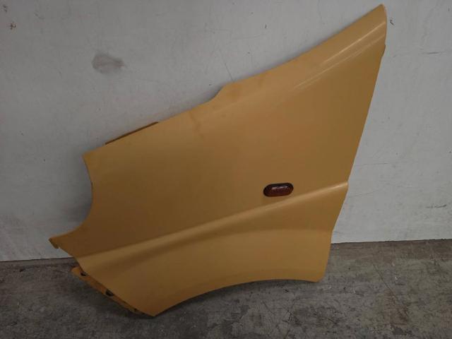 Błotnik przedni lewy 7782524451 RENAULT