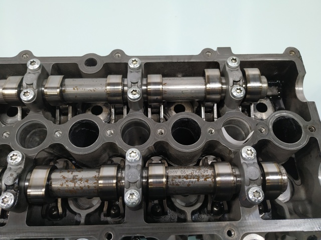Głowica cylindrów BMW 1 E81