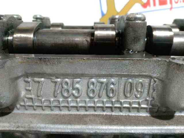 Głowica cylindrów BMW 1 E81