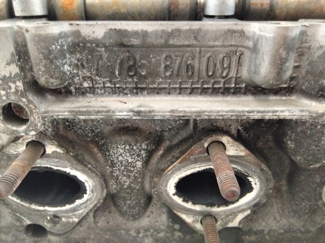 Głowica cylindrów BMW 3 E91