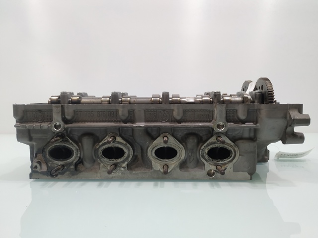 Głowica cylindrów BMW 1 E81