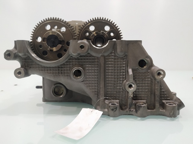 Głowica cylindra BMW 3
